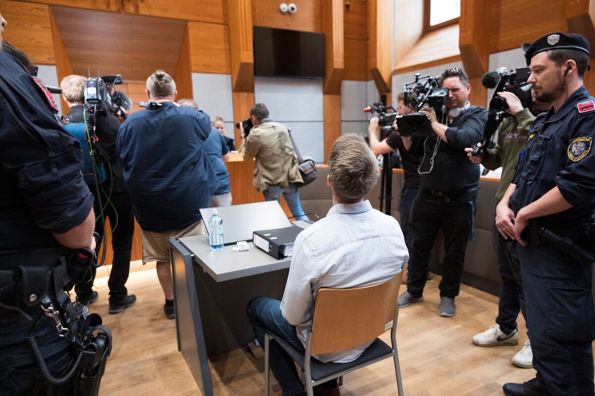 Der Prozessauftakt fand unter großem Medienrummel statt. wAPA