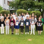 VHS Bludenz feiert Maturavalet