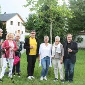 Spezielle Einweihung eines neuen Baums