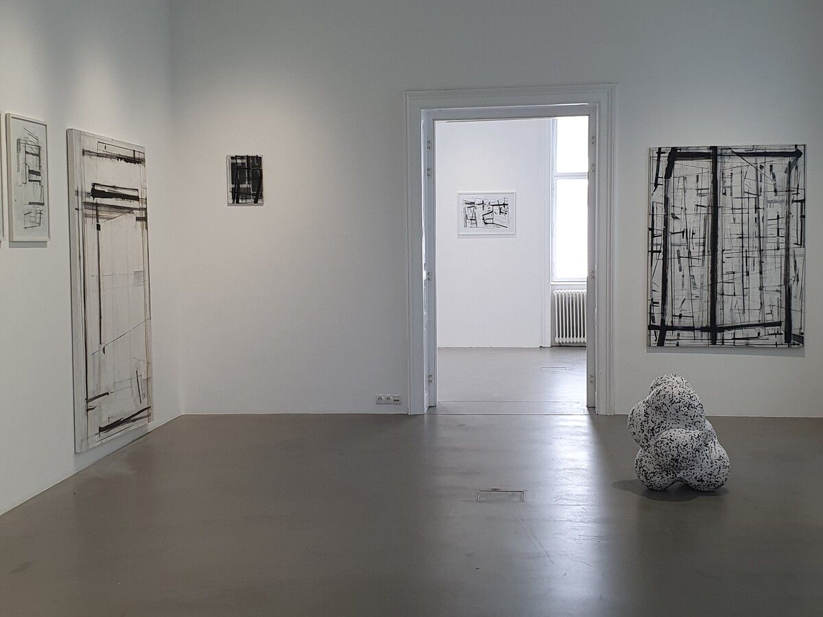 Die Sommerausstellung im Bildraum Bodensee zeigt Arbeiten zu räumlichen Themen von Karl Kriebel.