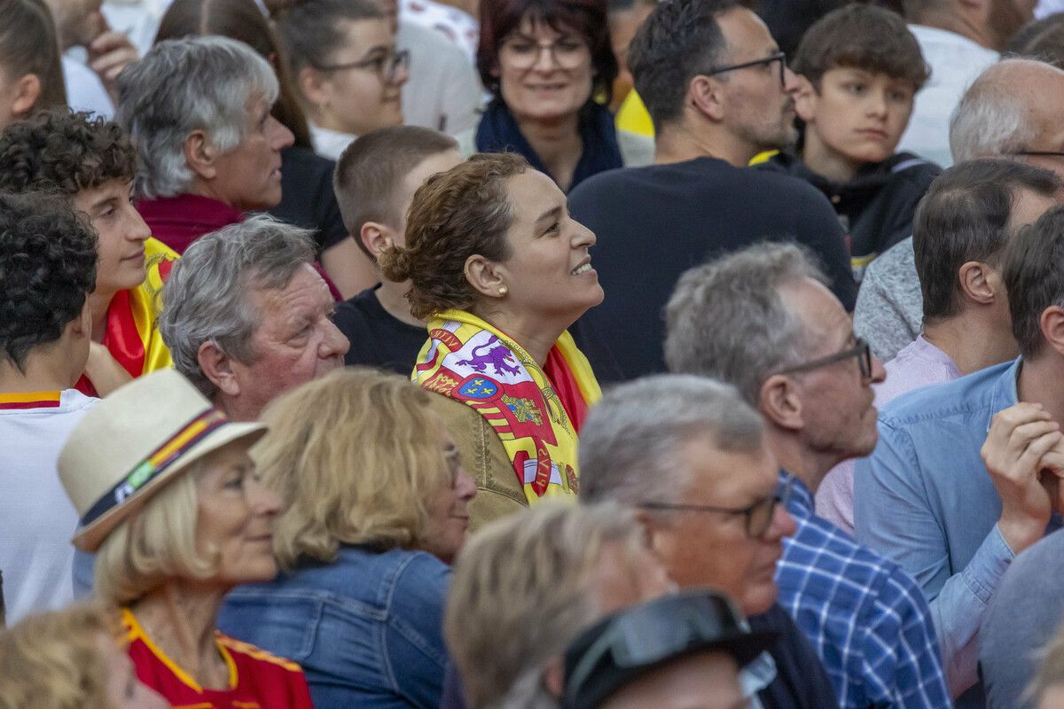 Die spanischen Fans fieberten mit und wurden am Ende belohnt.VN/Paulitsch