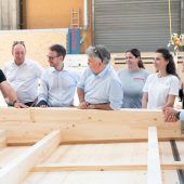 Holzbau, Erdwärme und Politik