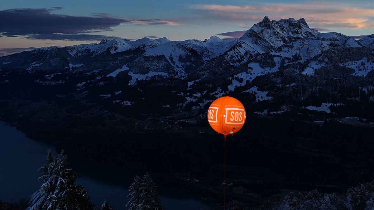 Der AirMarker, eine Schweizer Innovation, soll Suche im Gelände vereinfachen. »A5