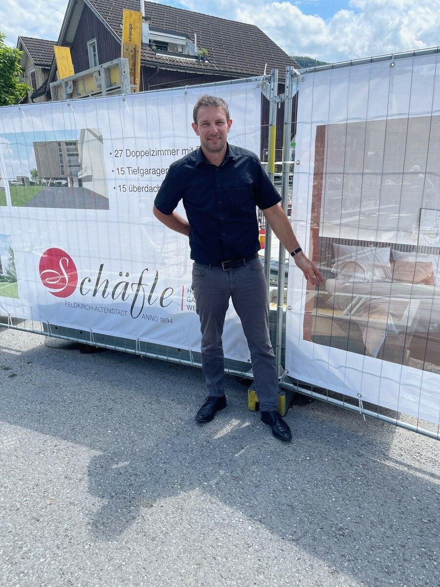 Wirt Christoph Fulterer hat lange geplant, bis der Hotelneubau nun in Angriff genommen wurde. VN/sca