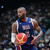 NBA-Star trägt Fahne