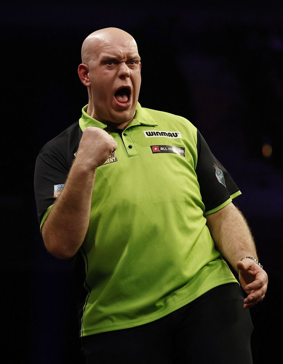 Für Michael van Gerwen ist in den nächsten Wochen die Gesundheit vorrangig.Reuters