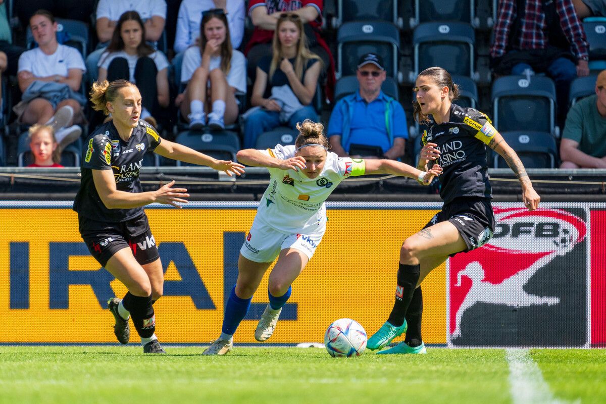 Mit starken Leistungen hat sich Carina Brunold (M.) für das Nationalteam empfohlen. Nun steht die Dornbirnerin im Doppel gegen Polen und Deutschland erstmals im Aufgebot.Stipvlovsek