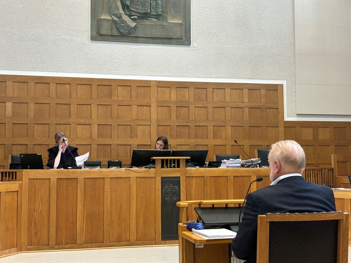 Nach dem pensionierten Fußacher Finanzabteilungsleiter nun als Zweitangeklagter vor Gericht: der ehemalige Bürgermeister Ernst Blum. vn/gs(2)