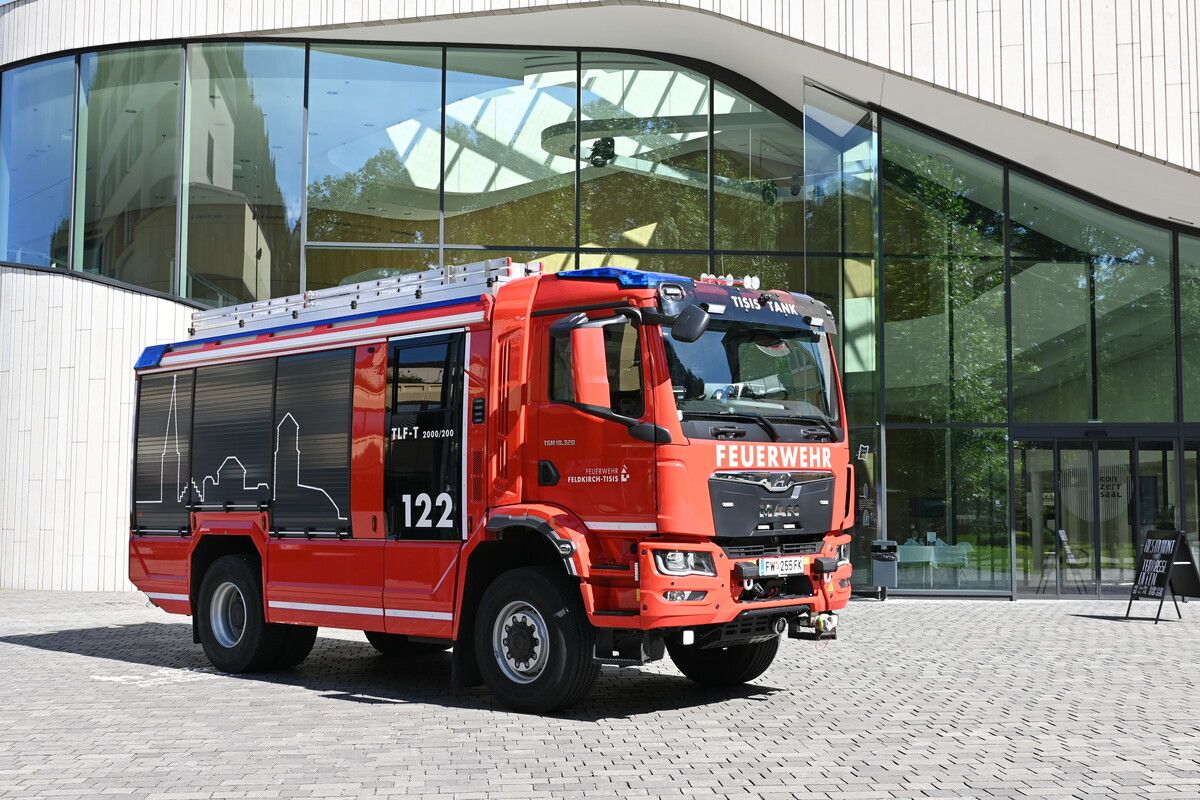 Neue Kommandofunkfahrzeuge für Tisis und Tosters ersetzen über 20 Jahre alte Modelle. Stadt FK