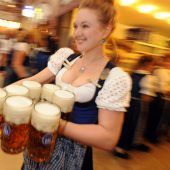 Wiesn-Aufbau hat begonnen – ­Rätselraten um Bierpreis