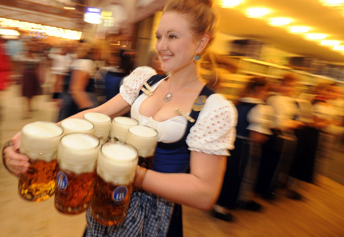 Noch ist unklar, was das Bier kosten wird – eine wichtige Frage für die Münchner. dpa