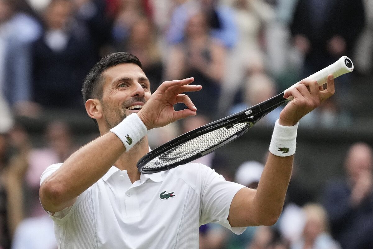 Novak Djokovic spielte auf seinem Head-Schläger die „Siegesgeige“.AP