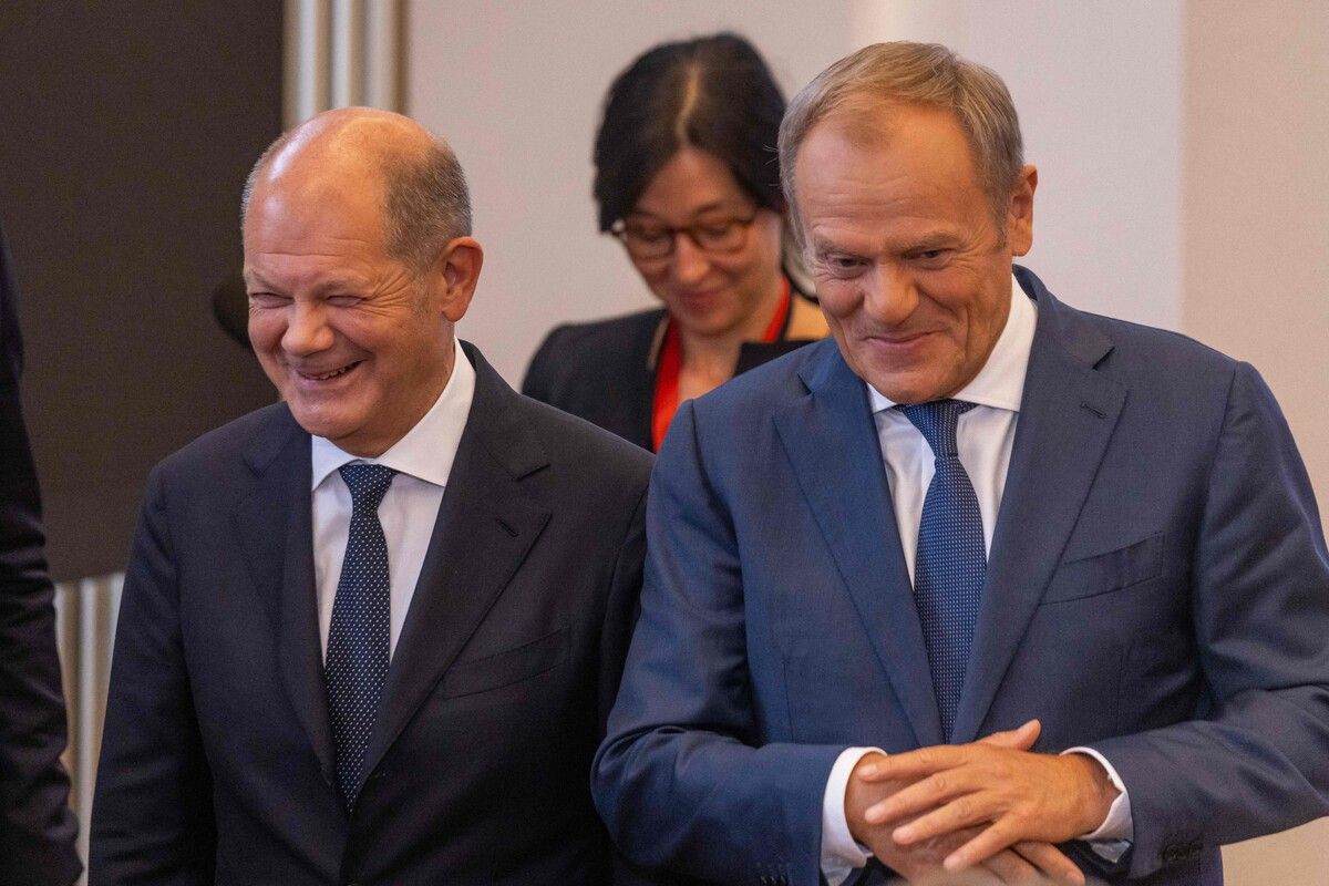 Olaf Scholz (l.) und Donald Tusk trafen sich zu Konsultationen in Warschau.AFP