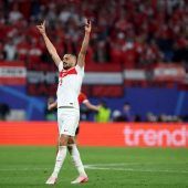 Doppeltorschütze Demiral für zwei Spiele gesperrt