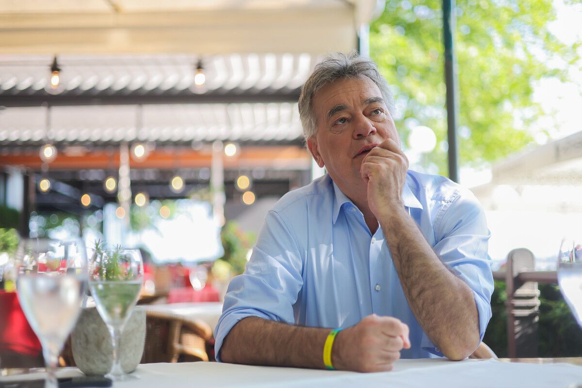 „Vorstellbar sind mehrere Kandidaten in Österreich. Othmar Karas ist jedenfalls einer der bestvernetzten“, sagt Kogler.VN/Steurer