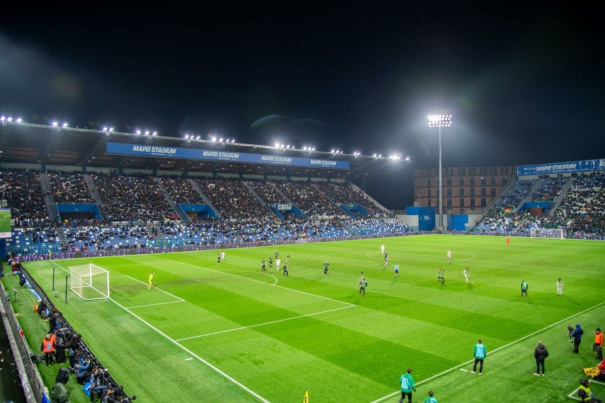 Zumtobel-Lichtlösung für das MAPEI Stadion „Città del Tricolore“ in Reggio Emilia. ALESSANDRO FIOCCHI, zumtobel, DAVID SUNDBERG/ESTO
