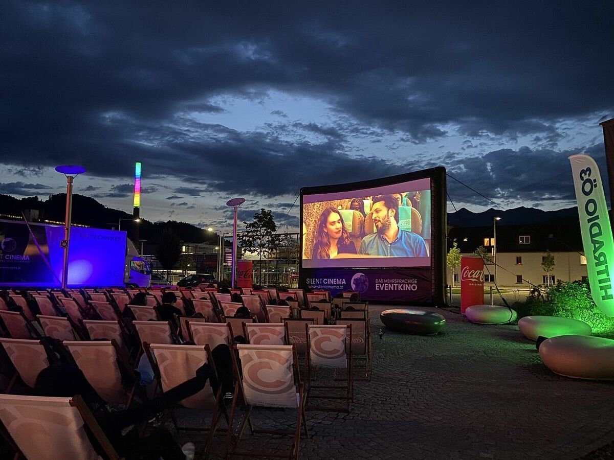 Am 6. September verwandelt sich der ZIMBAPARK-Vorplatz in ein Open Air Kino.⇒zimbapark