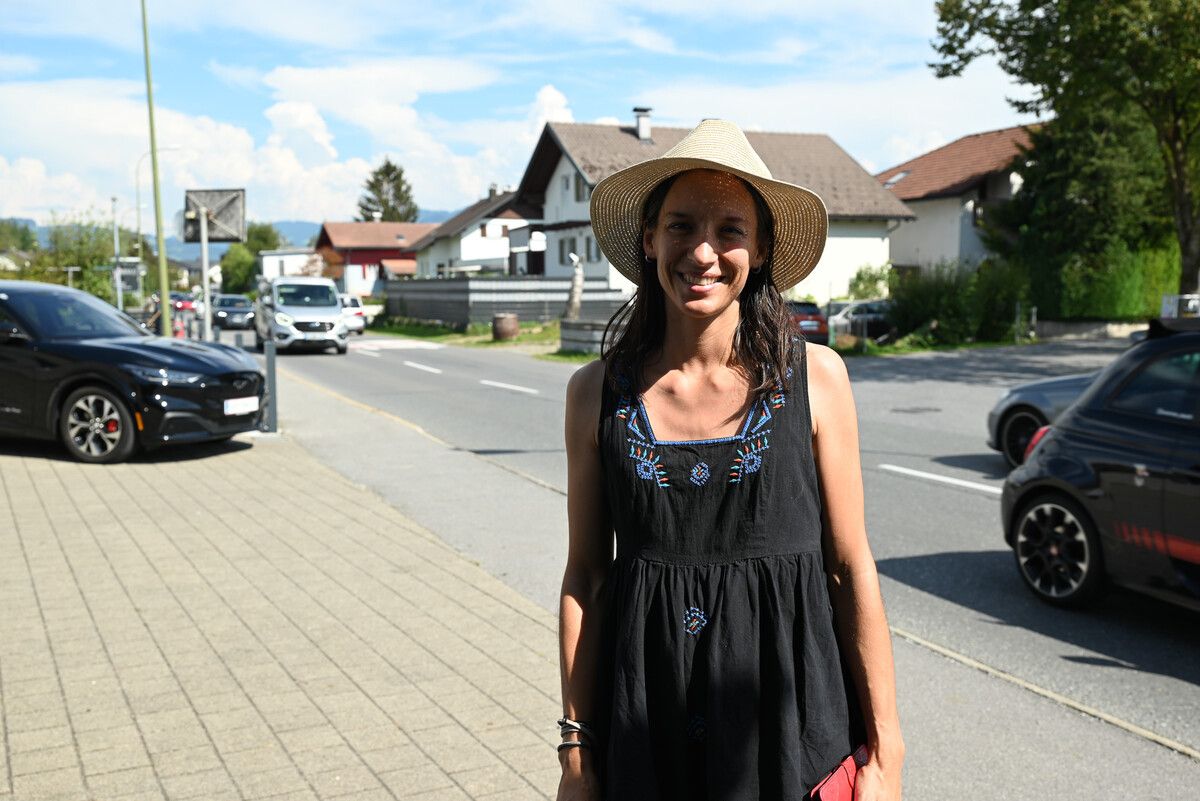 Anrainerin Amelie Merten hat eine Initiative für weniger Verkehr in der Zellgasse gegründet.⇒BVS
