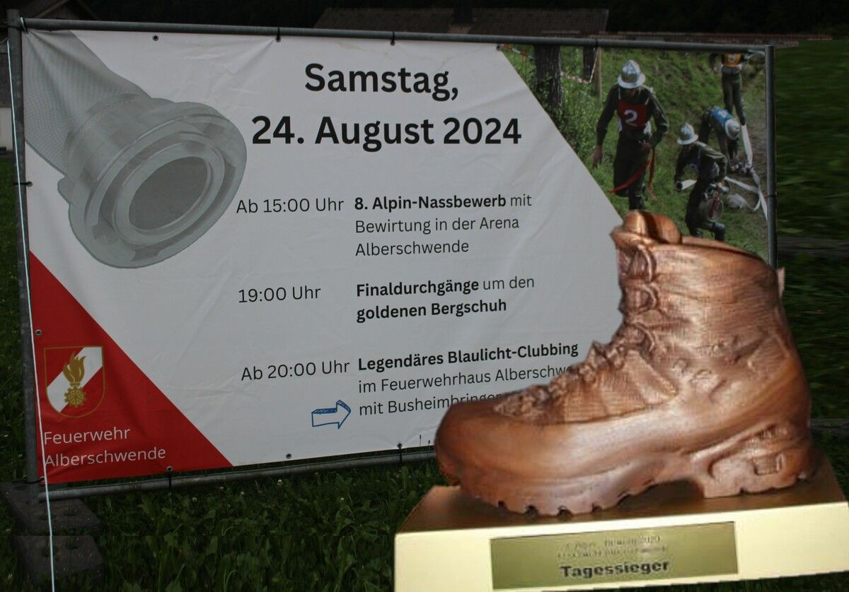 Bereits die achte Auflage erlebt der Wettkampf um den „Goldenen Bergschuh“, der am Samstag, 15 Uhr, in der Alberschwender Arena beginnt. ⇒STP