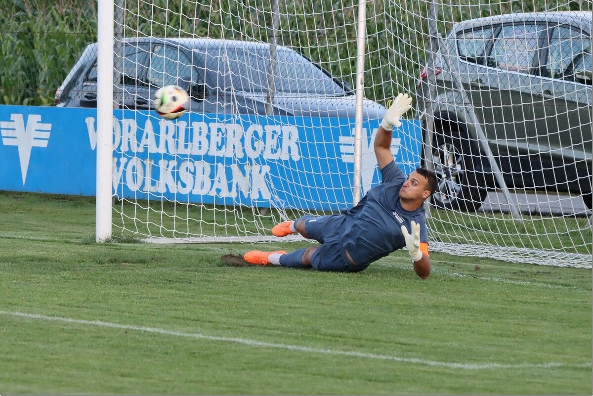 Brederis-Goalie Dominic Hehle konnte das Cup-Aus auch nicht verhindern. ⇒VN/TK