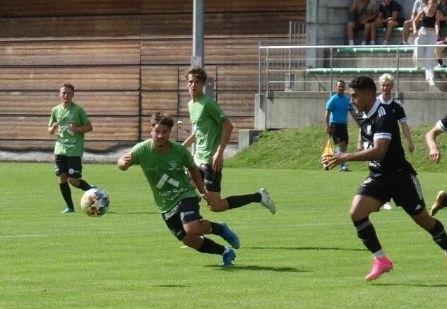 Das Duell Andelsbuch gegen Schwarzenberg gab es kürzlich schon im Wäldercup. ⇒siha