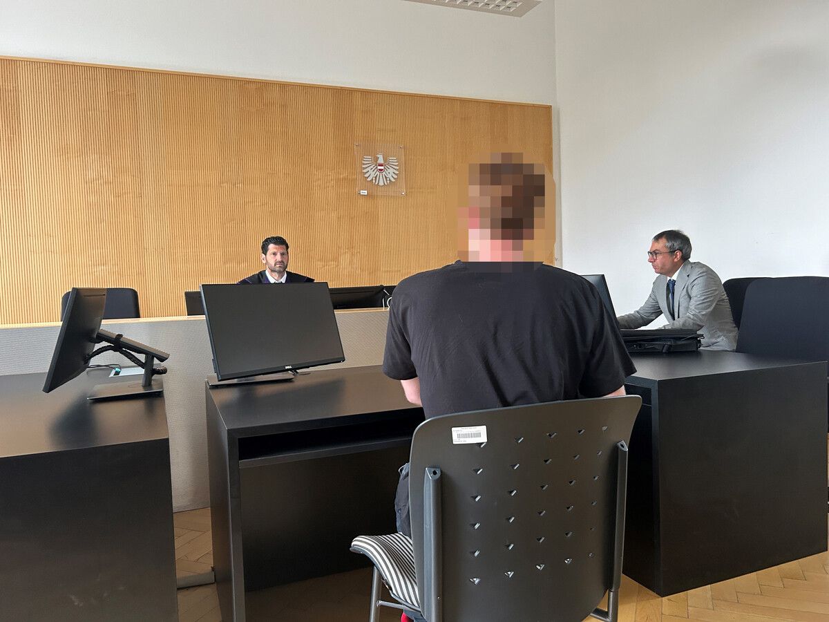 Der 23-jährige Angeklagte ist beim Landesgericht Feldkirch bereits ein bekanntes Gesicht. ⇒VN/SOHM