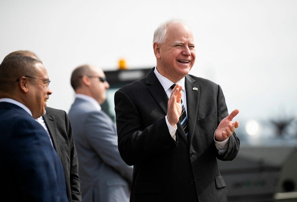 Der 60-jährige Tim Walz ist Gouverneur von Minnesota und will Vizepräsident werden.⇒AFP