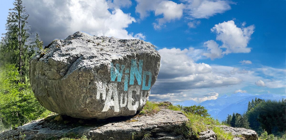 Der Monolith befindet sich im Rungeliner Wald.→⇒ stadt bludenz