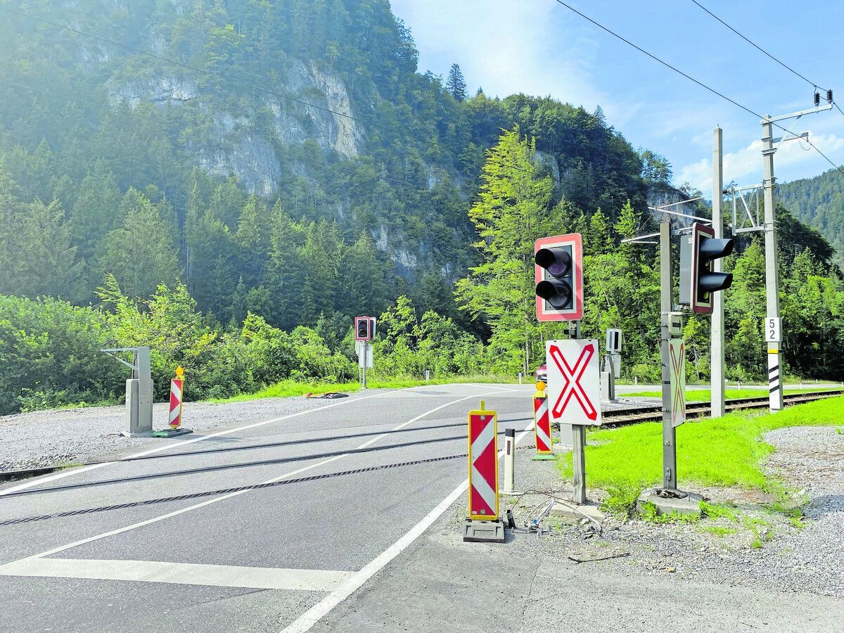 Die Bahnschranke bei der Alma-Kreuzung geht Ende August in Betrieb. ⇒VN/JUN