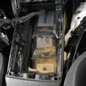 Mit 13 Kilogramm Kokain und Heroin erwischt