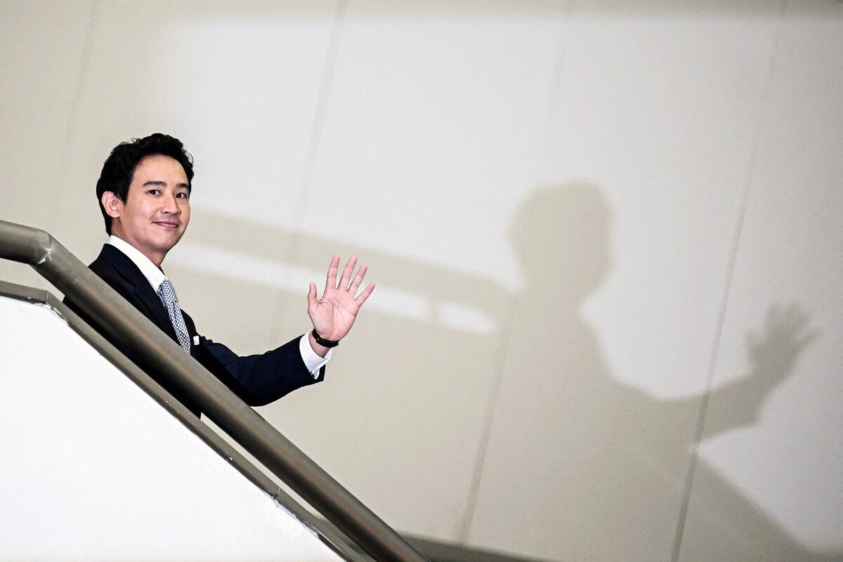 Ein Gericht in Thailand verbietet jene Partei, die die Wahl gewonnen hat. Parteichef Pita Limjaroenrat habe das Königshaus kritisiert. AFP