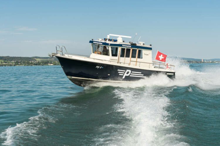 Einsatzboot der Kantonspolizei Thurgau, die am Montagnachmittag über die Auffindung einer Leiche verständigt wurde. ⇒kapo Thurgau