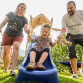 Nach lebensbedrohlicher Infektion macht Mia (4) erstaunliche Fortschritte. »A6