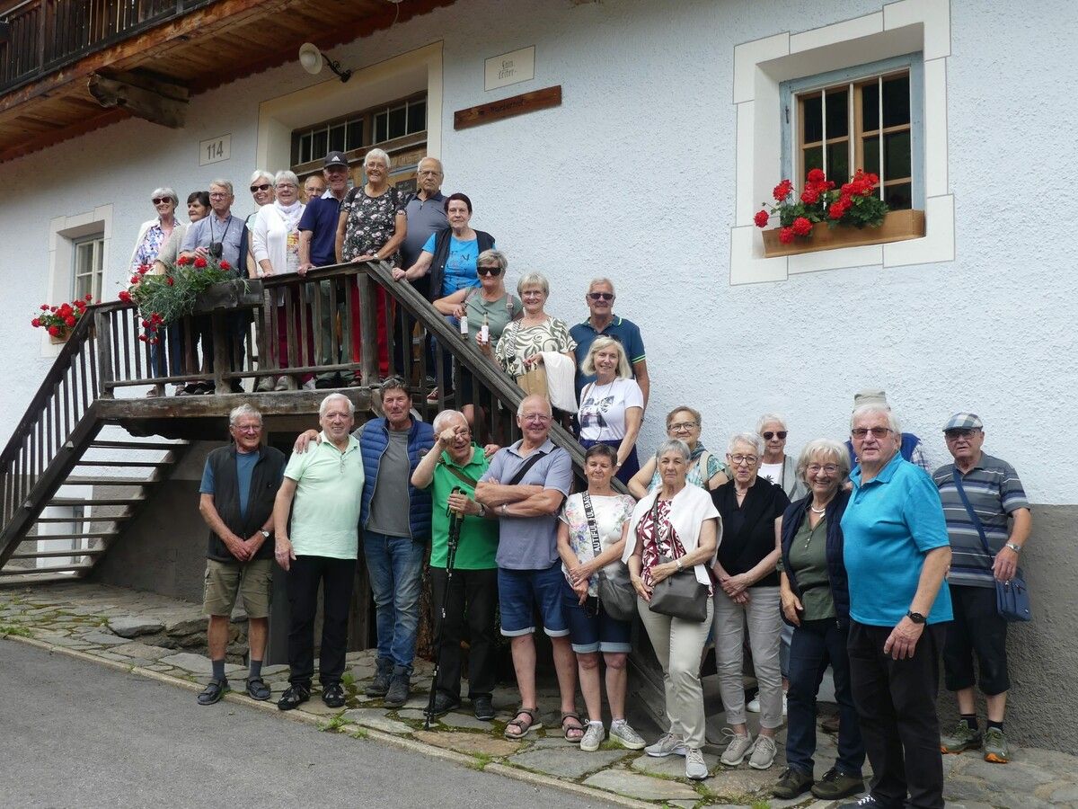 Im Villgratental erkundete die Gruppe ein altes Bauerngut und erlebte den mühevollen Alltag der Vorfahren hautnah. ⇒50Plus KOblach