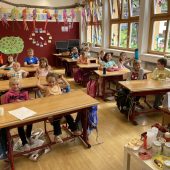 Kleinschulen wegen Personalmangel auf der Kippe