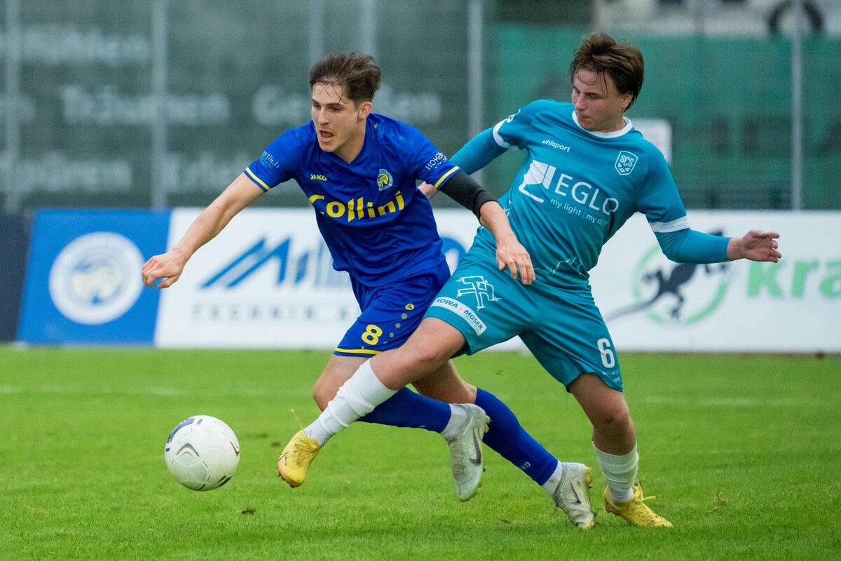In der Vorsaison spielte Andre Ganahl (links) noch für Hohenems. Und auch da zeigte er immer wieder seine Qualitäten im Offensivspiel.⇒VN-Stiplovsek
