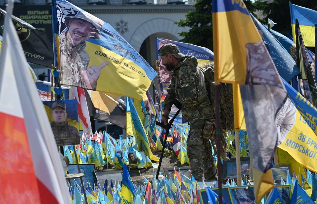 In Kiew wurde der gefallenen ukrainischen Soldaten gedacht.⇒AFP