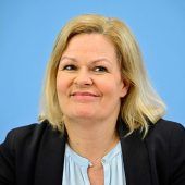 Politik in Kürze