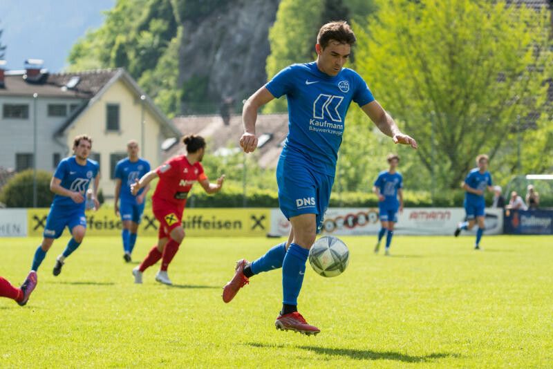 Jonas Schwarz sorgt für viel Betrieb im Spiel der Göfner. ⇒SCG