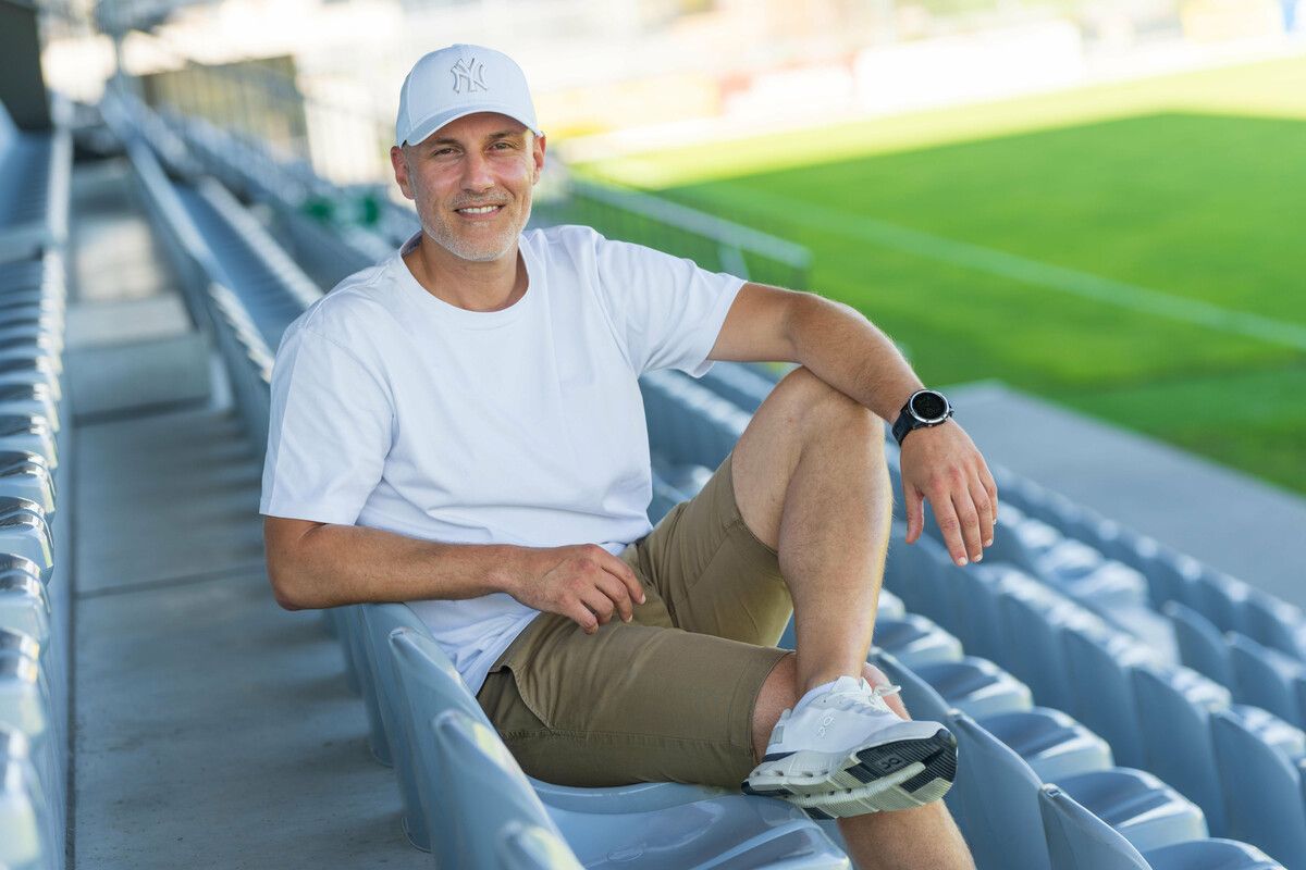 Lauterach-Trainer Daniel Sereinig ist vor der Premiere noch recht entspannt.VN-Stipo