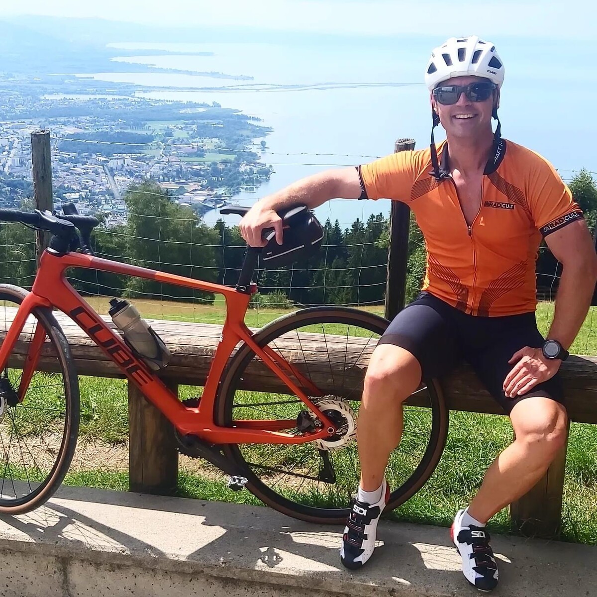 Martin Veith mit seinem Fahrrad am Pfänder.⇒???