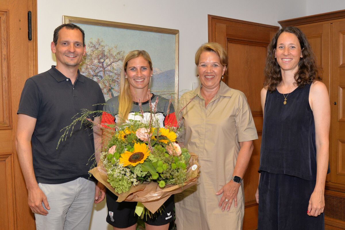 Springreiterin Katharina Rhomberg wurde im Rathaus empfangen.⇒Stadt Dornbirn