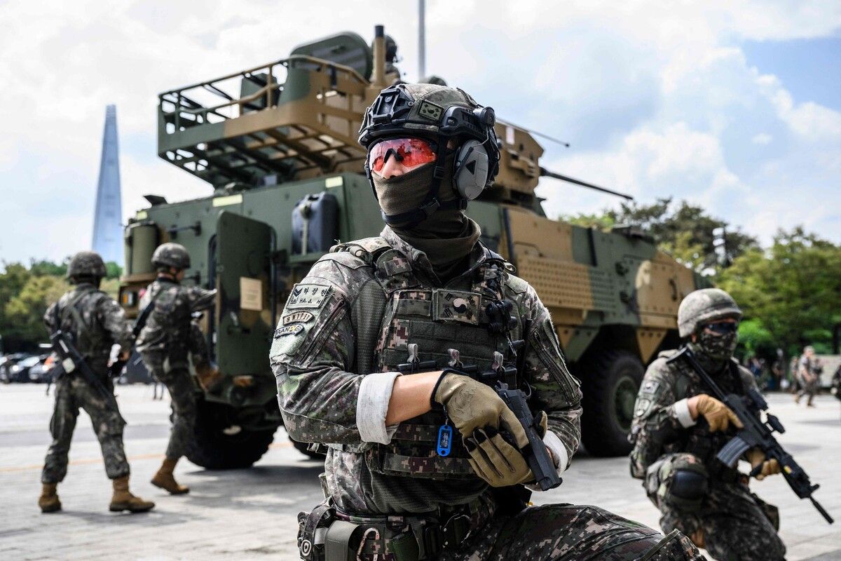 Südkoreanische Soldaten nehmen in Seoul an einer Anti-Terror-Übung teil. Gleichzeitig finden Zivilschutzübungen statt. AFP