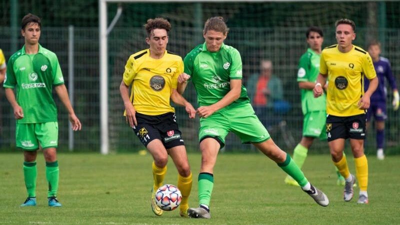 SV Frastanz (grüner Dress) trifft auswärts auf Koblach. ⇒vmh