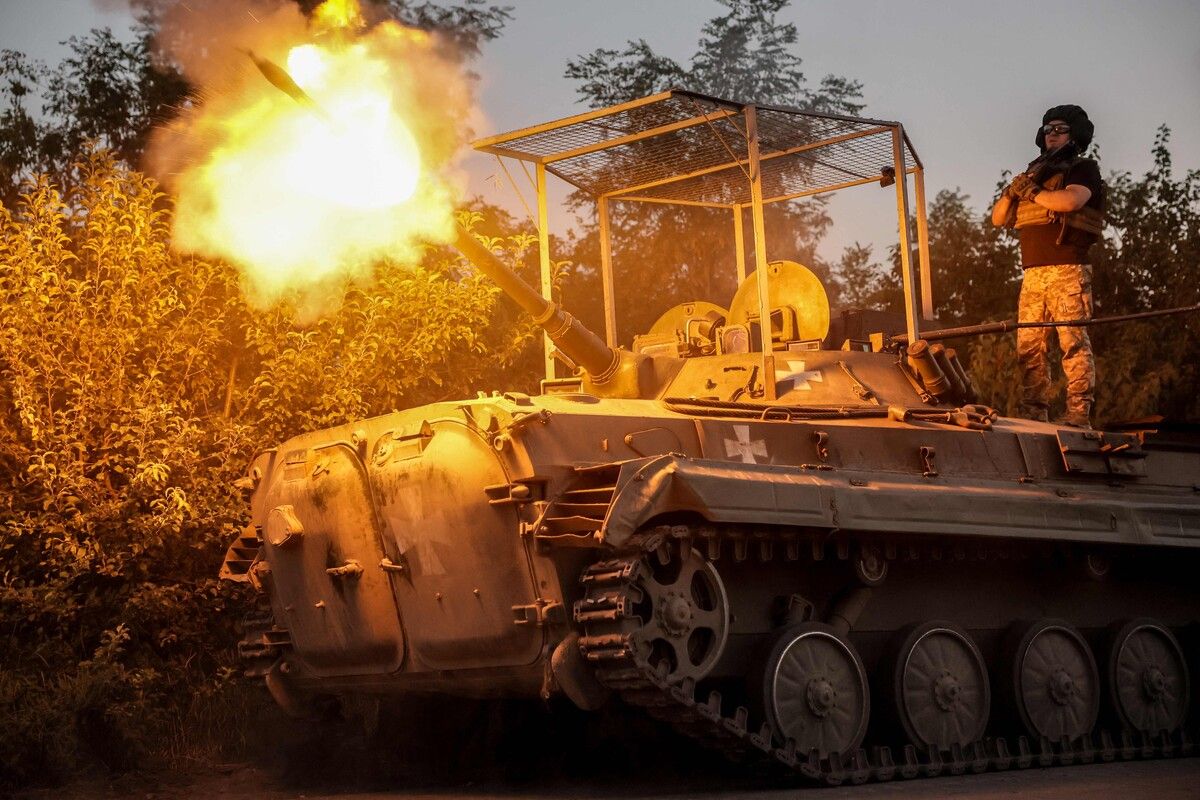 Ukrainische Soldaten feuern in der Region Donezk auf russische Stellungen.⇒AFP
