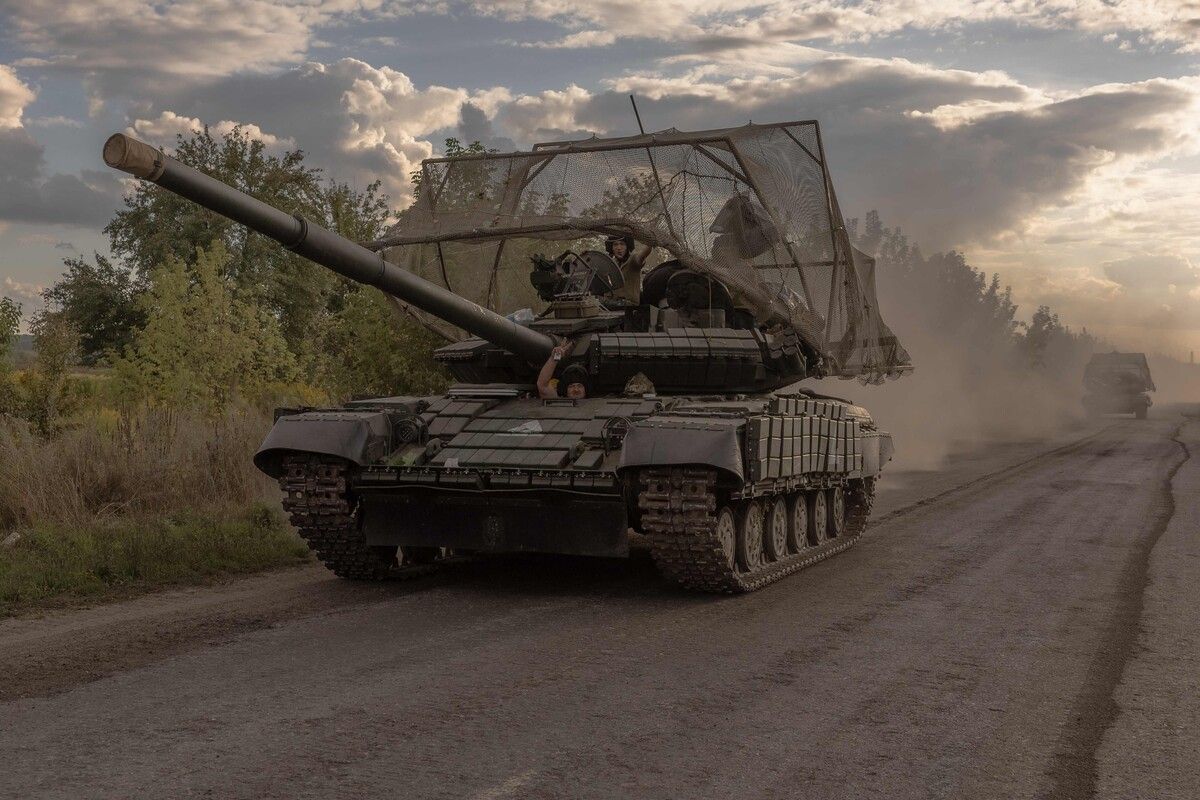 Ukrainische Soldaten in der Nähe der russischen Grenze: Truppen rückten zwölf Kilometer tief ins Staatsgebiet.⇒AFP