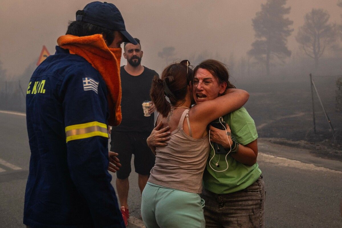 Verzweiflung in den Gesichtern der Anwohner. ⇒afp