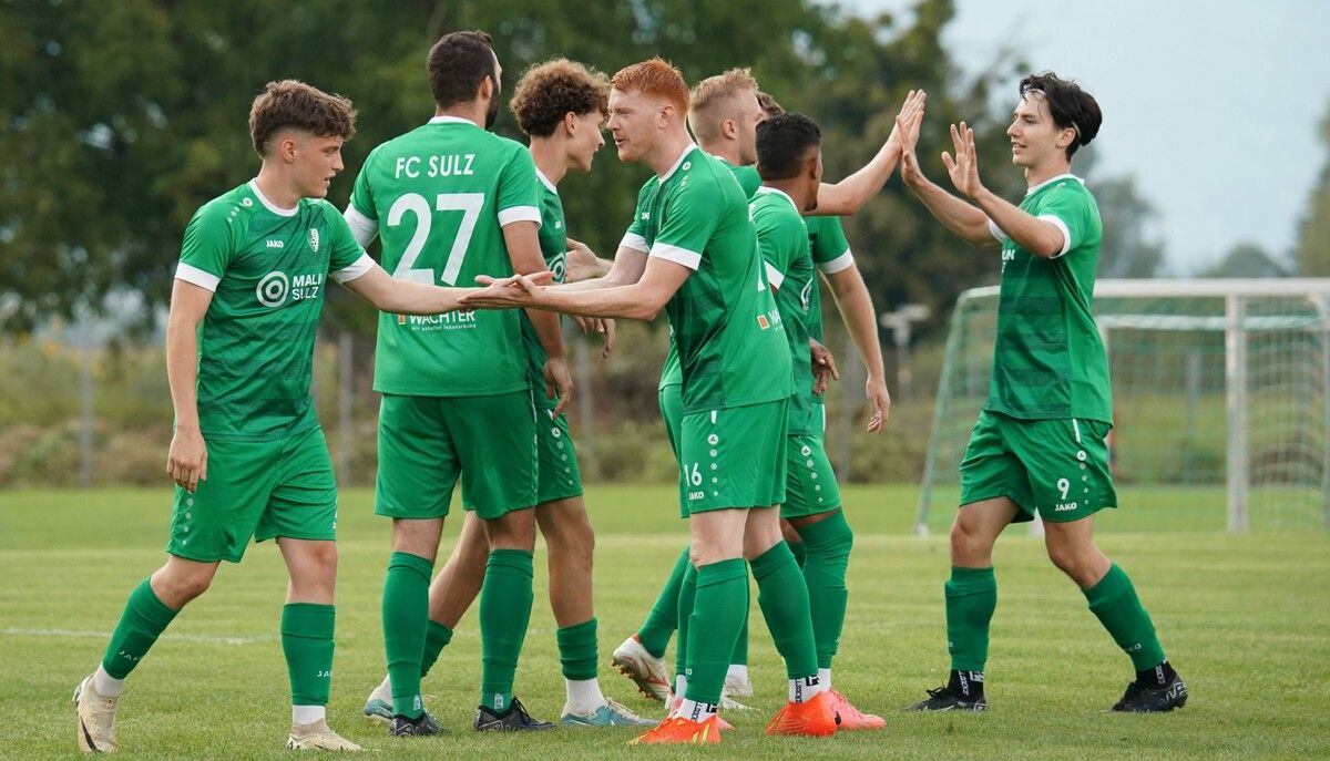 Vorarlbergliga-Aufsteiger FC Sulz schwimmt auf einer Erfolgswelle. ⇒Franz Kopf