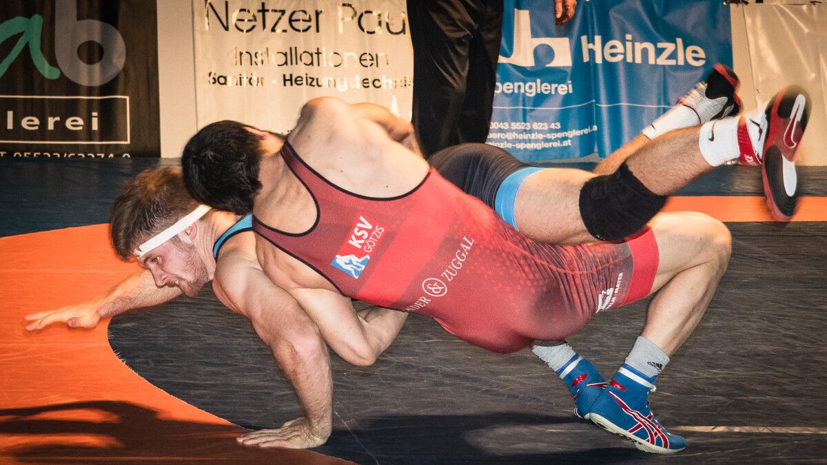 Abdrakhman Kenesarin, in der vergangenen Bundesligasaison ohne Niederlage, startete mit zwei Siegen fulminant in die aktuelle Saison. ⇒ALO