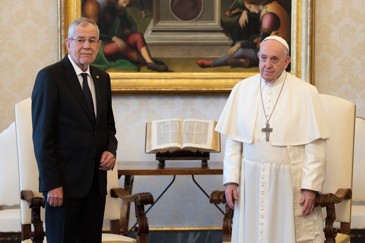 Am 13. September wird Papst Franziskus wieder im Vatikan erwartet.⇒apa